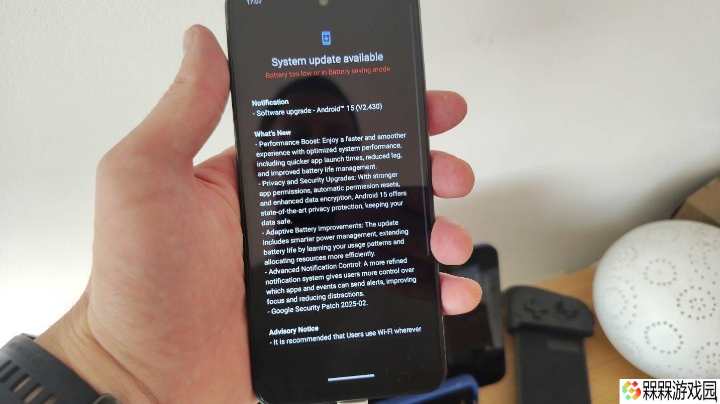 HMD Fusion模块化手机升级安卓15，融合2月安全补丁新体验如何？