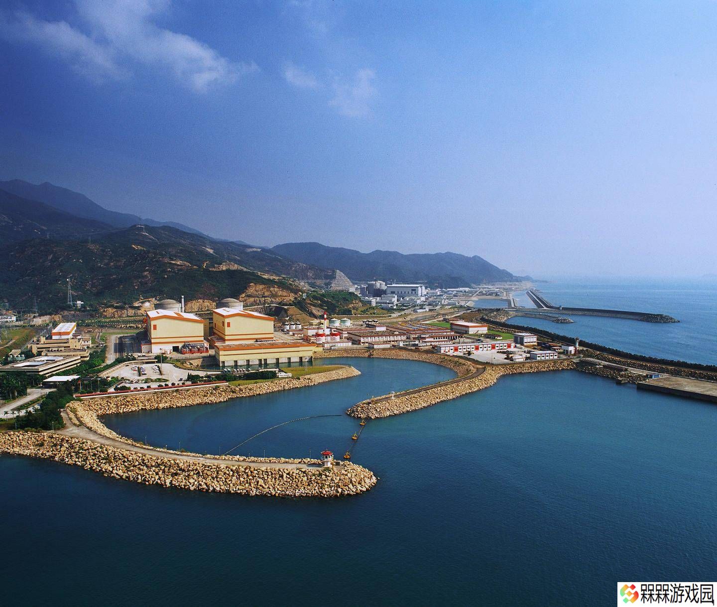 大亚湾核电基地创纪录：万亿千瓦时电量，绿色贡献巨大！