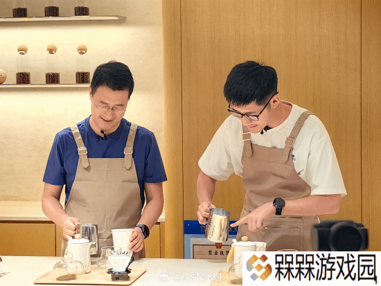 华为多门店现Pura80系列抢购潮：影视飓风Tim也到场