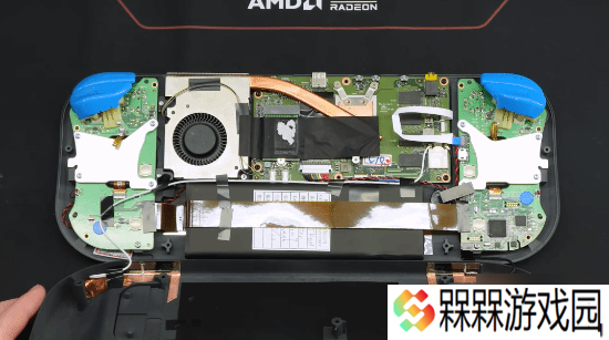 博主花2万购入Steam Deck原型机!内部结构罕见曝光