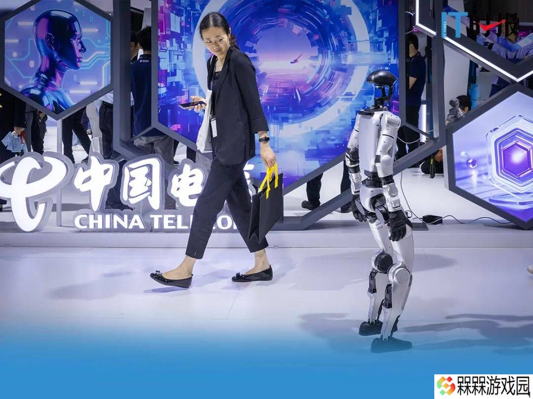 MWC25上海盛况：中国电信引领AI潮流，低空经济等创新成果吸睛无数！