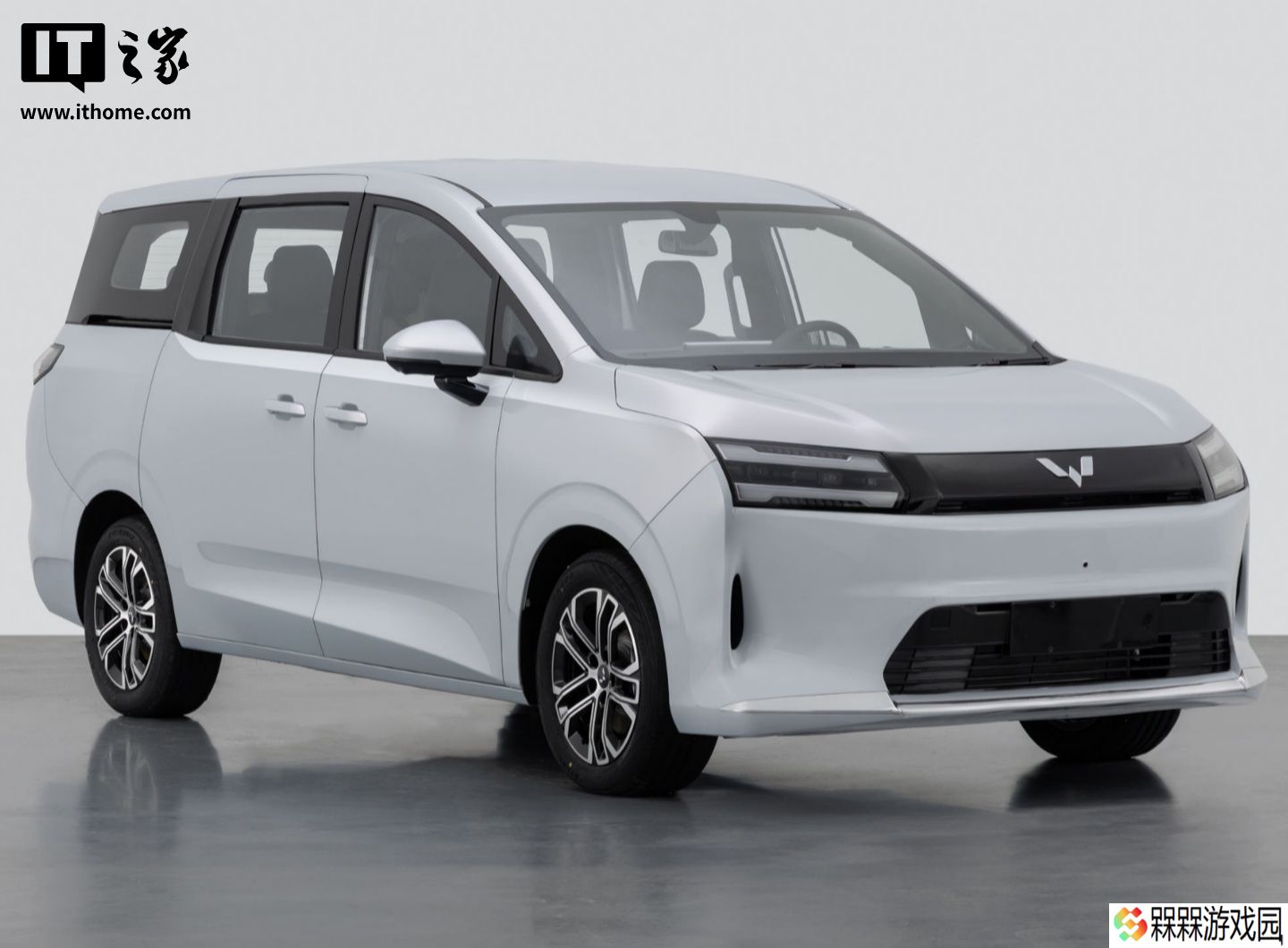 五菱星光 730 MPV 工信部申报：可油可电可插混，7 座布局