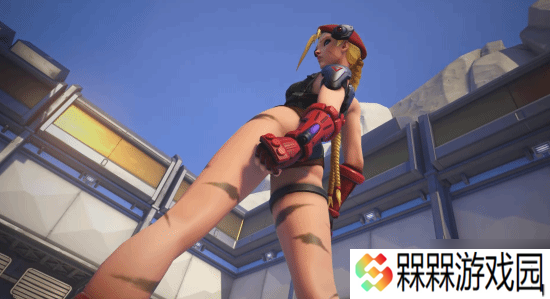 《守望先锋》X《街头霸王6》联动皮肤演示：原作名场面超还原!