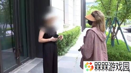 女子例假后游泳大出血向场馆索赔 称没有尽到提醒义务